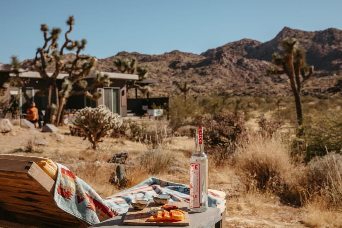 Shelter 1- A Classic- At Joshua Tree Park Entrance מראה חיצוני תמונה
